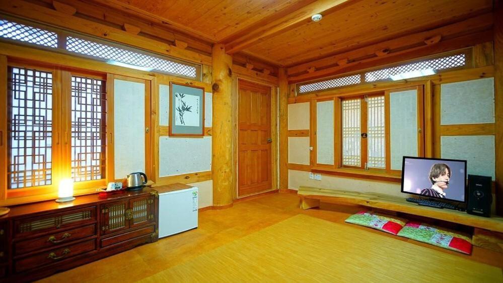 Kumwondang Jeonju Hanokstay Ngoại thất bức ảnh